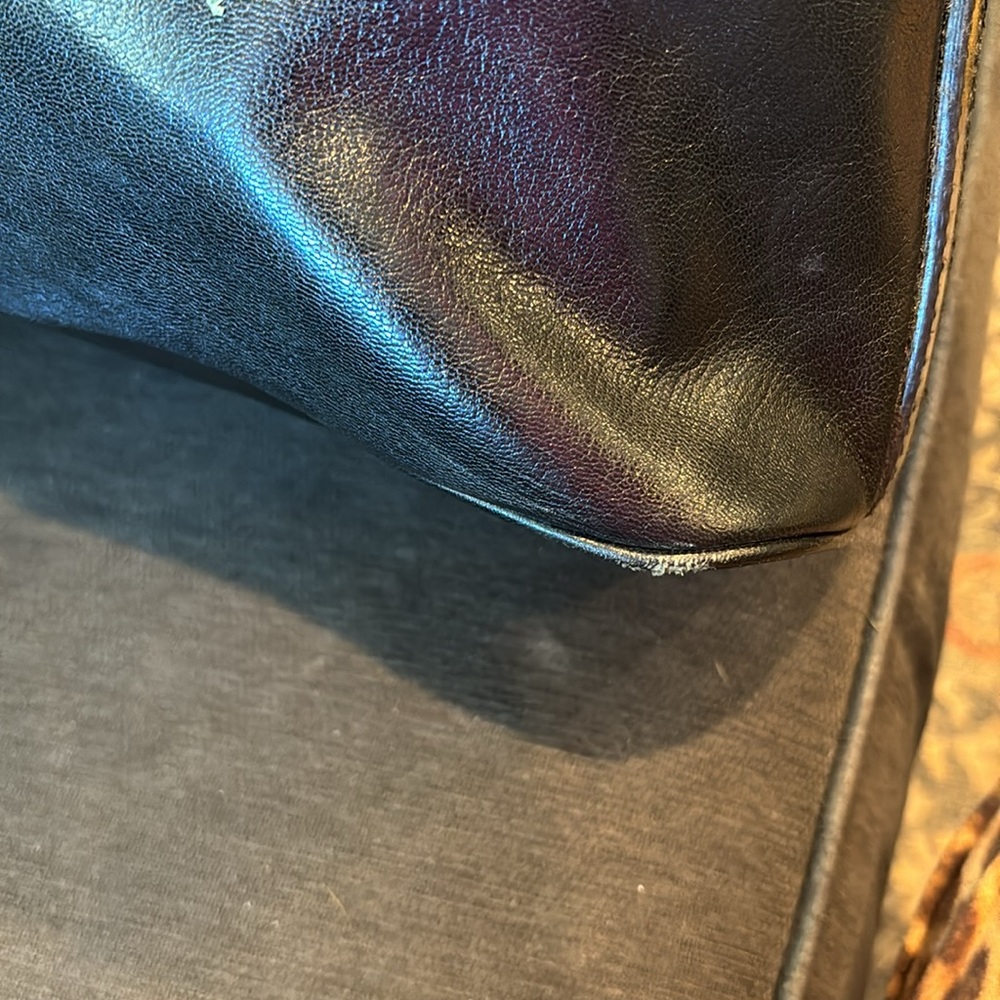 Yves Saint Laurent Authentic Large Bag size 17x13x6 - Picture 16 of 16